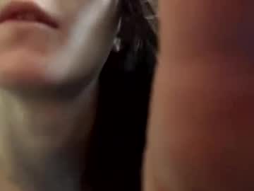 girl
        munchkinbaby18 cam image #19979