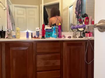 girl Exotic Live Cam Girls - Experience The Passion! with thickthighsdontlie