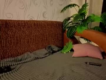 girl Exotic Live Cam Girls - Experience The Passion! with linaage