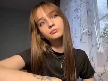 girl Exotic Live Cam Girls - Experience The Passion! with hollisconnett