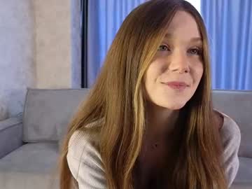 girl
        silviadagley cam image #15320