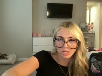 girl Exotic Live Cam Girls - Experience The Passion! with allymaeeee