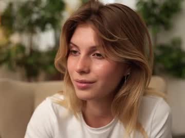girl Exotic Live Cam Girls - Experience The Passion! with elegant_vibes